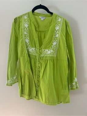 Banana Republic Lime Green Embroidered Button-Front Blouse